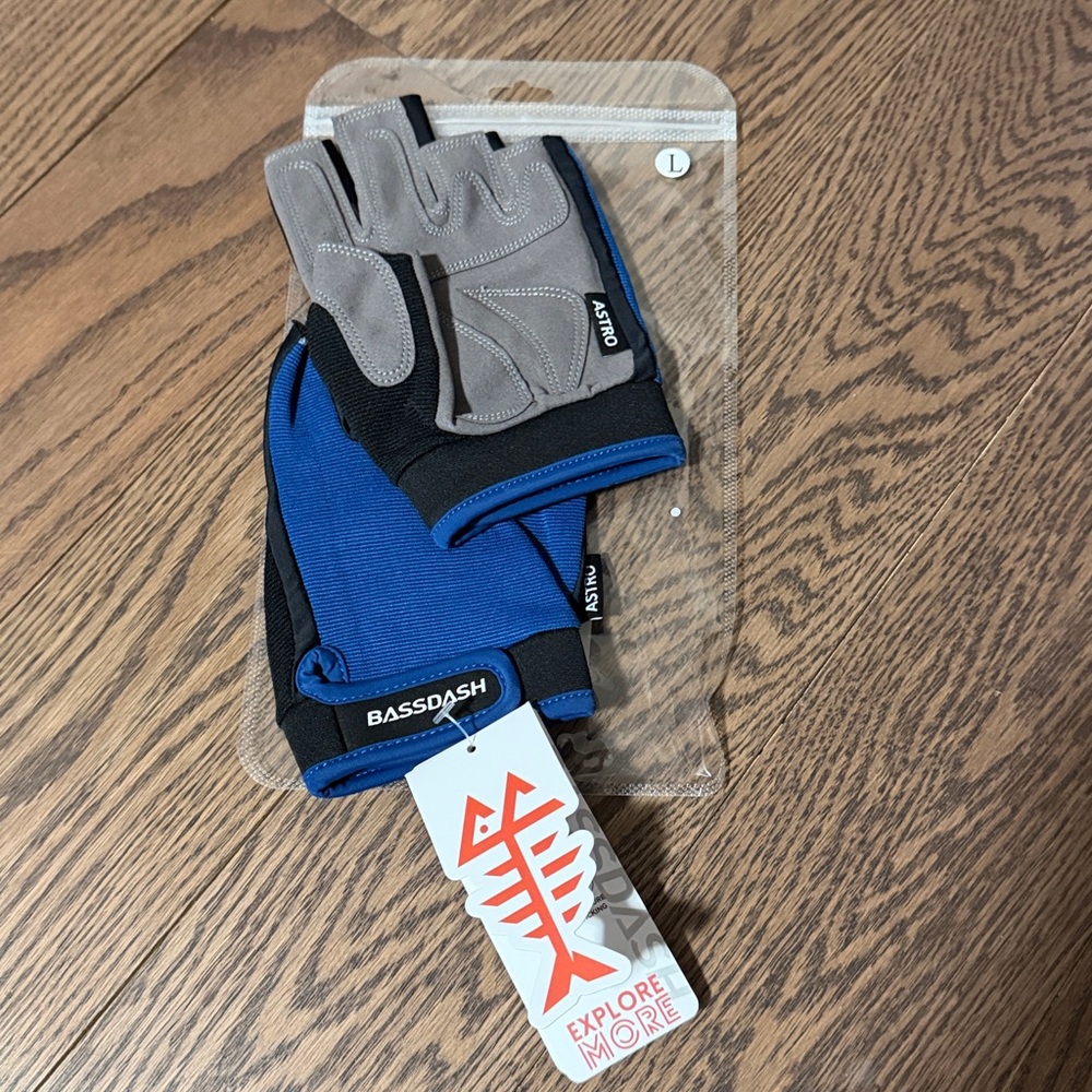 New Large Hunting And Fishing Gloves